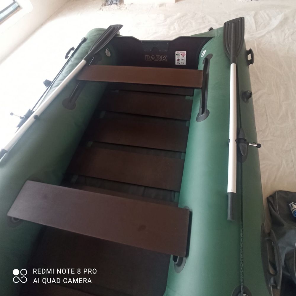 Продам надувну лодку Bark BT-330