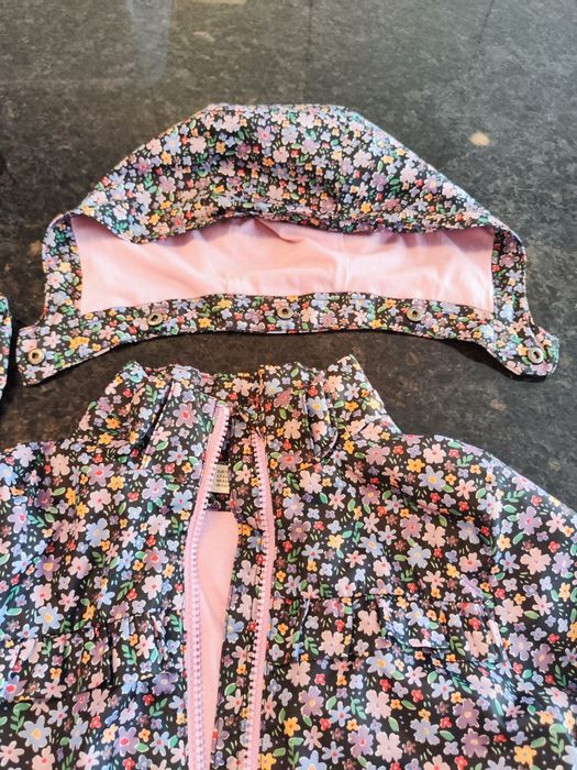 Casaco corta vento H&M 6 anos (110-116cm)