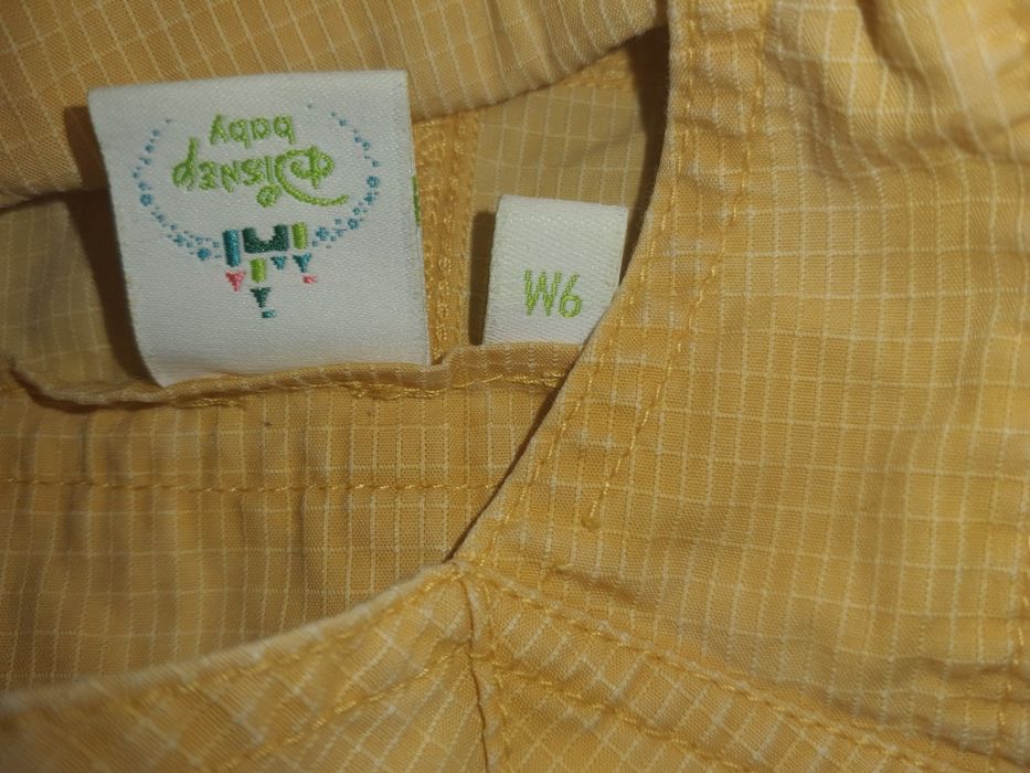 Jardineiras macacão para bebé