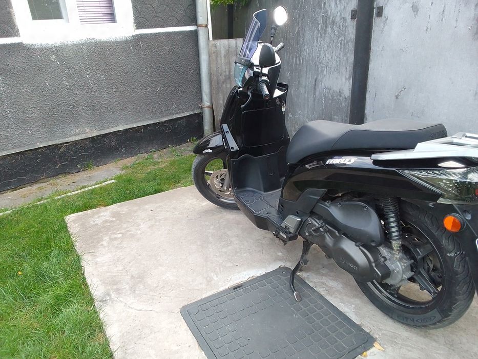 Продам скутер KUMCO 125 інжектор