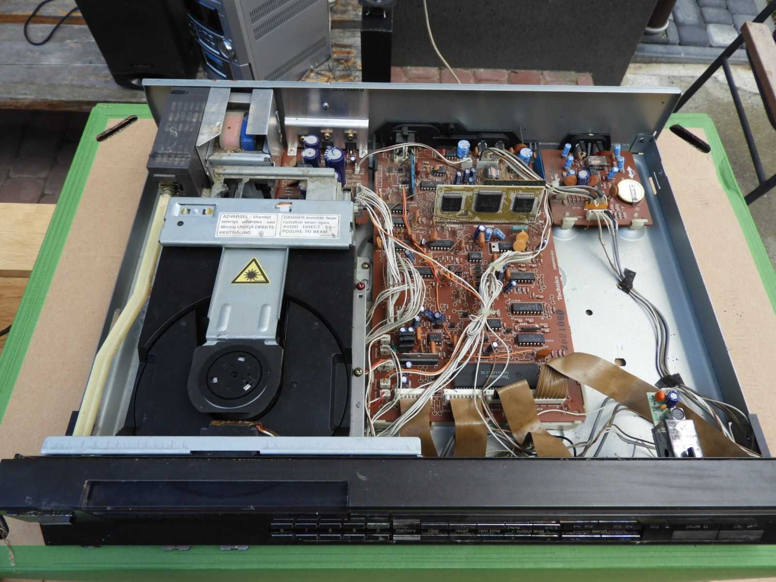 Odtwarzacz cs Technics SL - P3