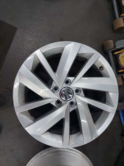 Диски r17 на вольцваген пасат б7,8