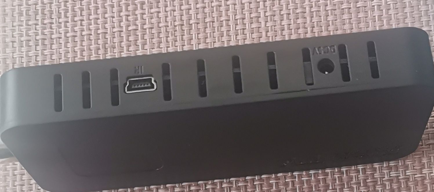 Komplet do odbioru cyfrowej telewizji naziemnej DVB-T2 HEVC HDMI