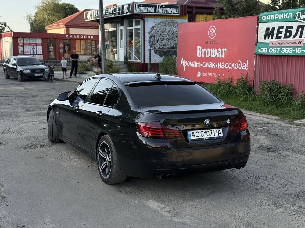 Продам БМВ F10 520d