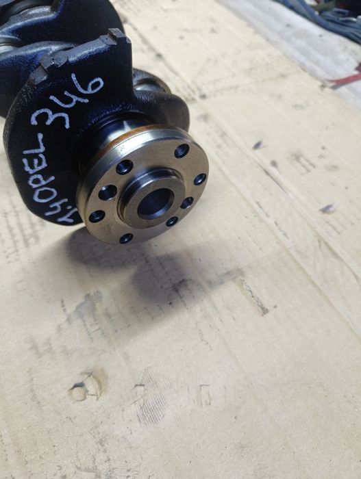 Колінвал коленвал 1.4 Opel Tigra Agilia Astra Corsa R90467346