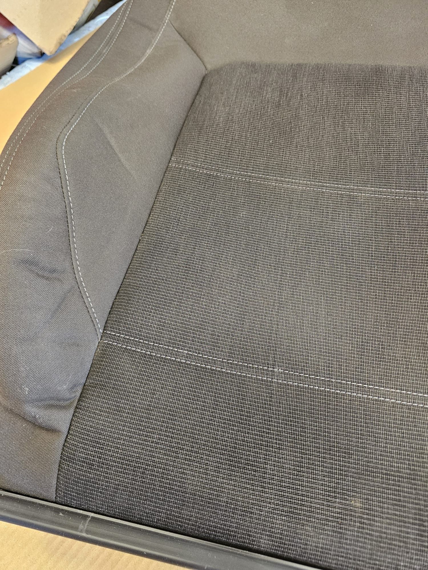 Poszycie materiał fotel tapicerka fotela kierowcy passat b8