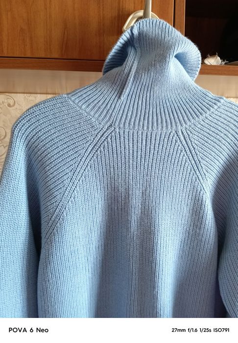 Свитер женский  р М-L-XL