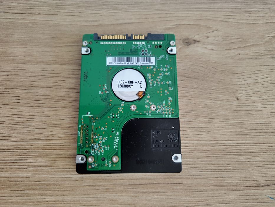 Dysk twardy 320 GB