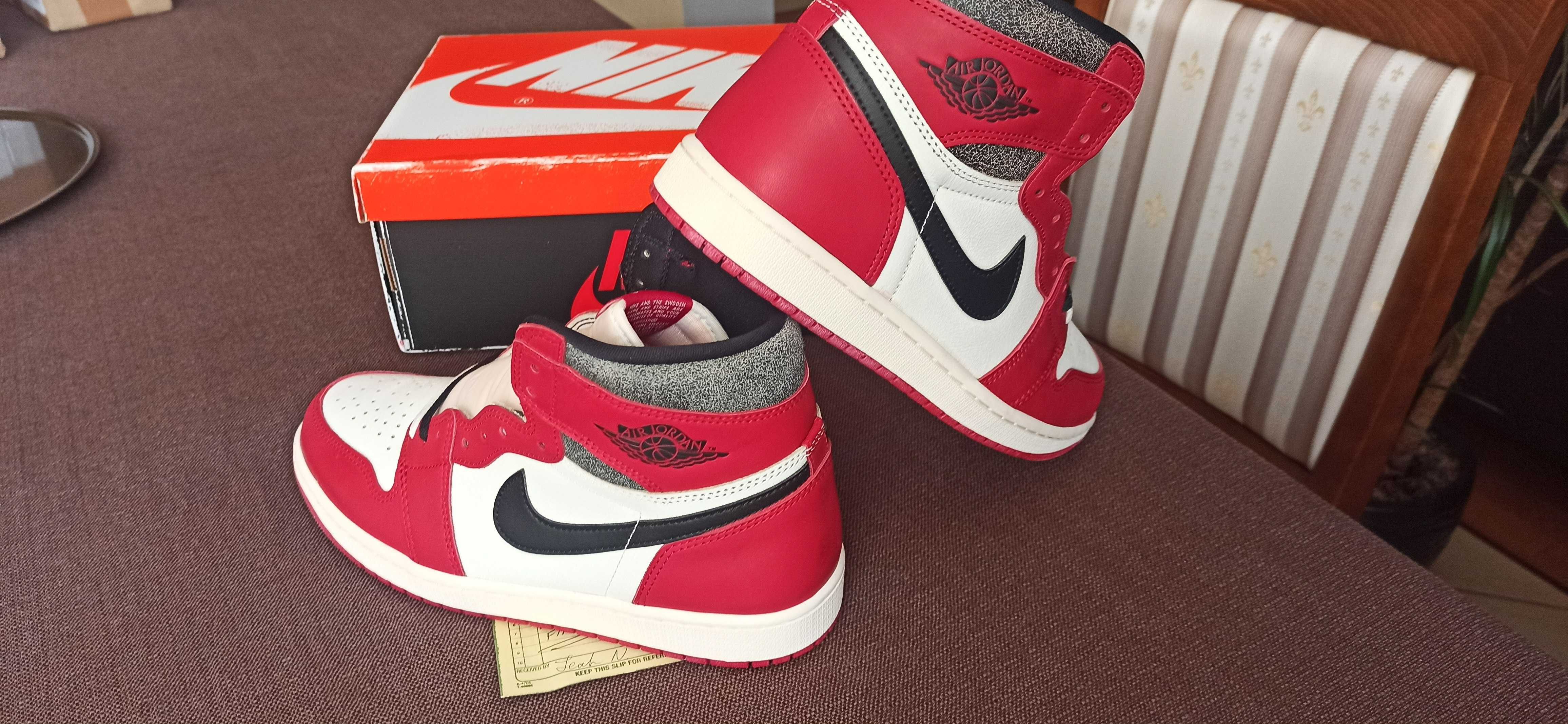 (r. 44/ us10) Nike Jordan 1 Retro High OG Chicago Lost and Found