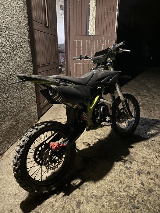 Cross apollo rfz viper 125