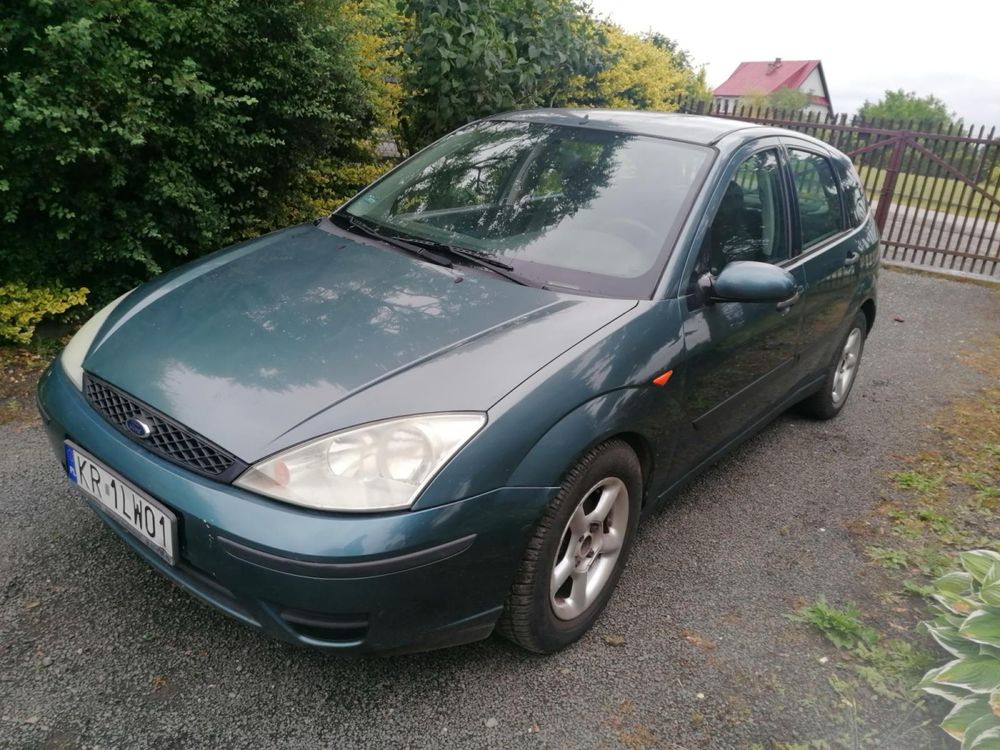 Ford Focus 1.6 benzyna 2002r