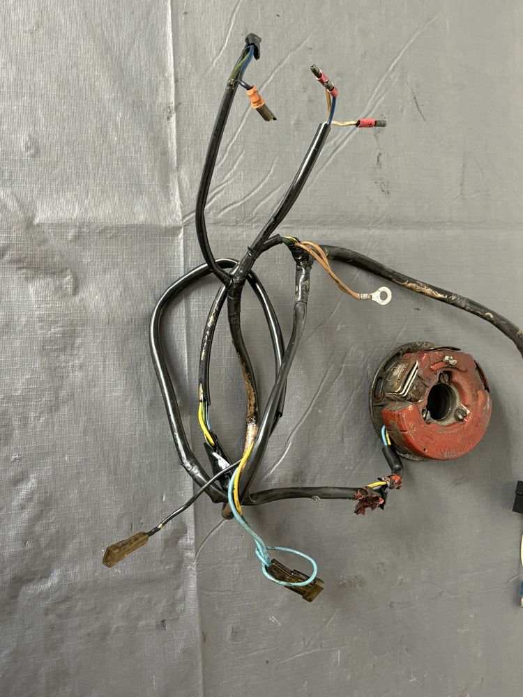 Stator stojan alternator iskrownik KTM Gs MX 350 '1987R