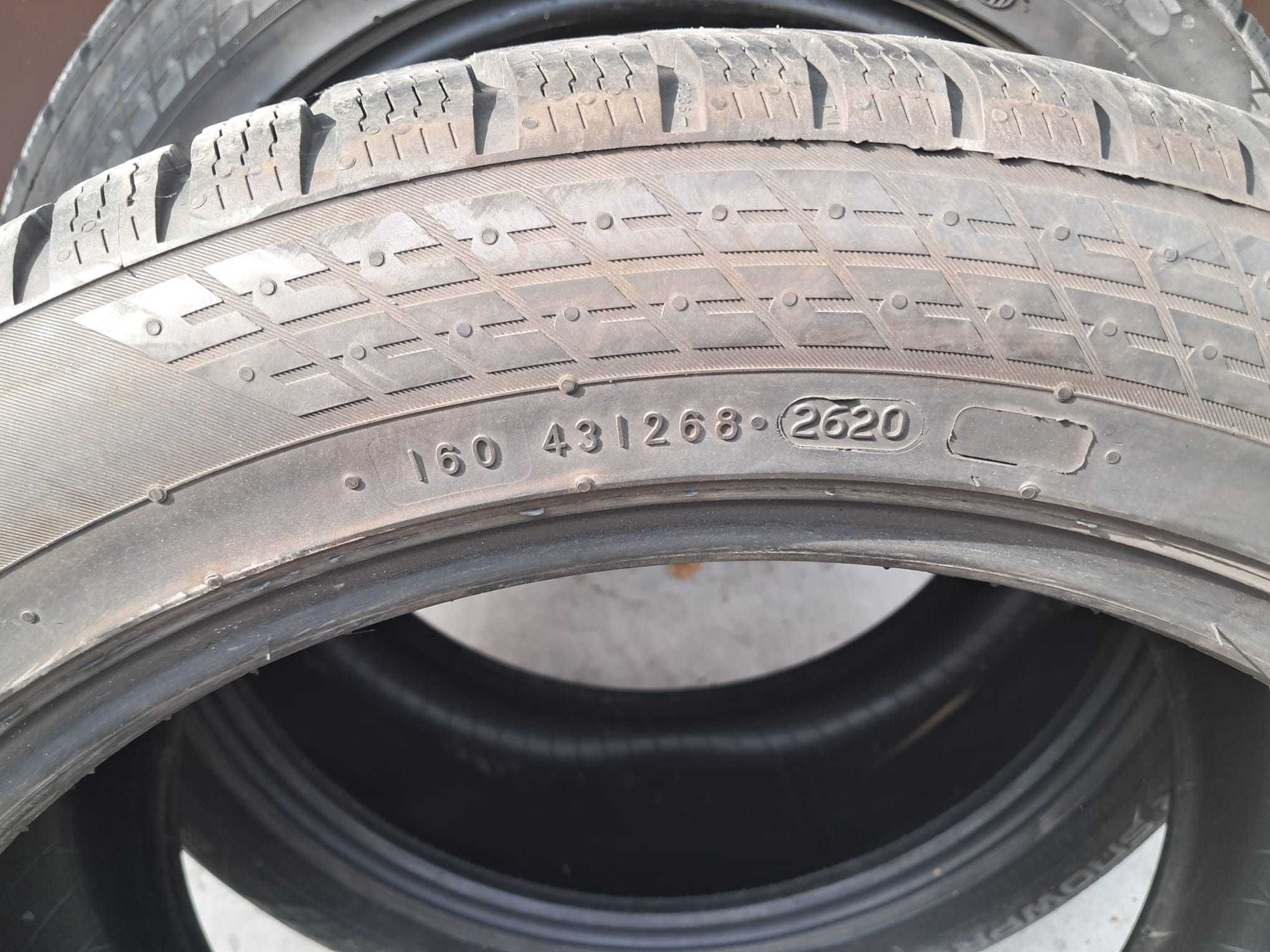 Nokian WR Snowproof 2x 275/40 i 2x 245/45 R19