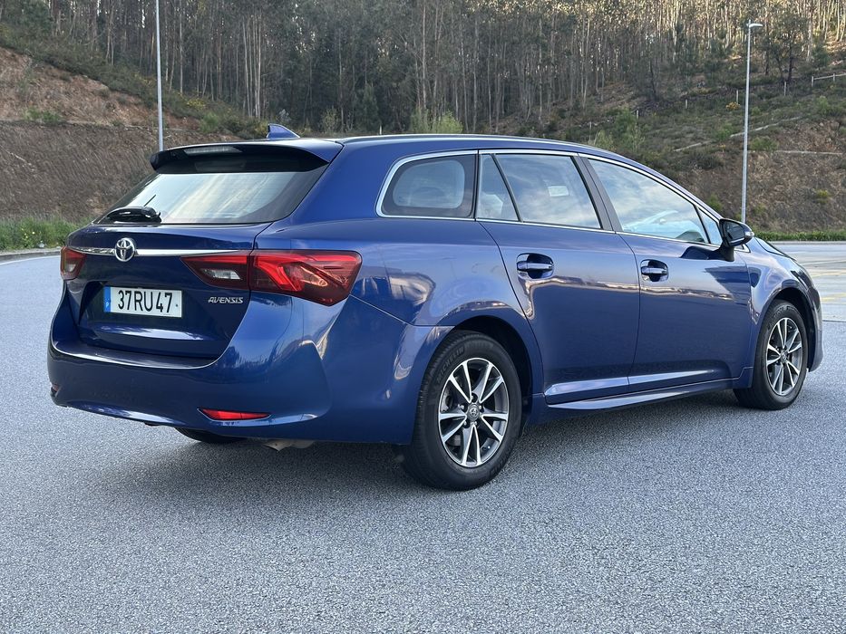 Toyota Avensis 1.6 D4-D Nacional