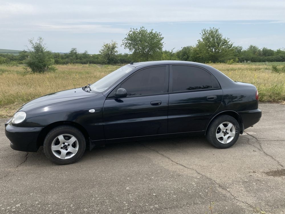 Продам Део Ланос 1.5