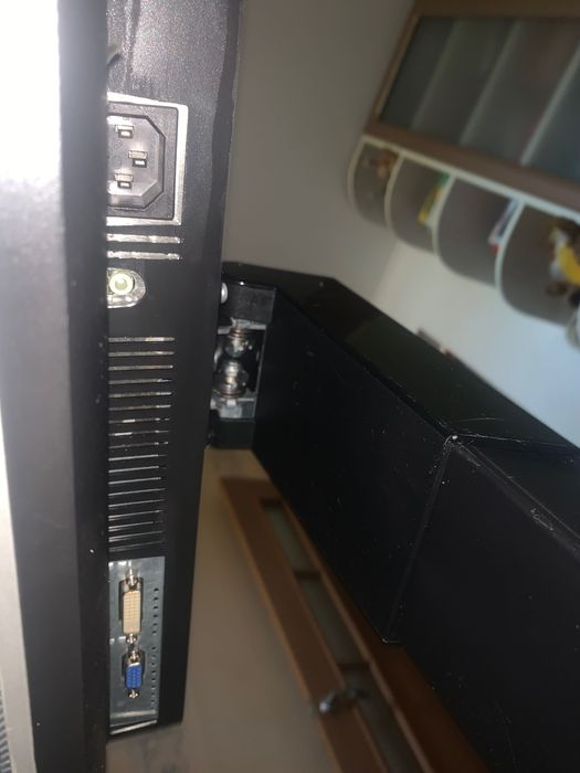 Монітор Philips 220b