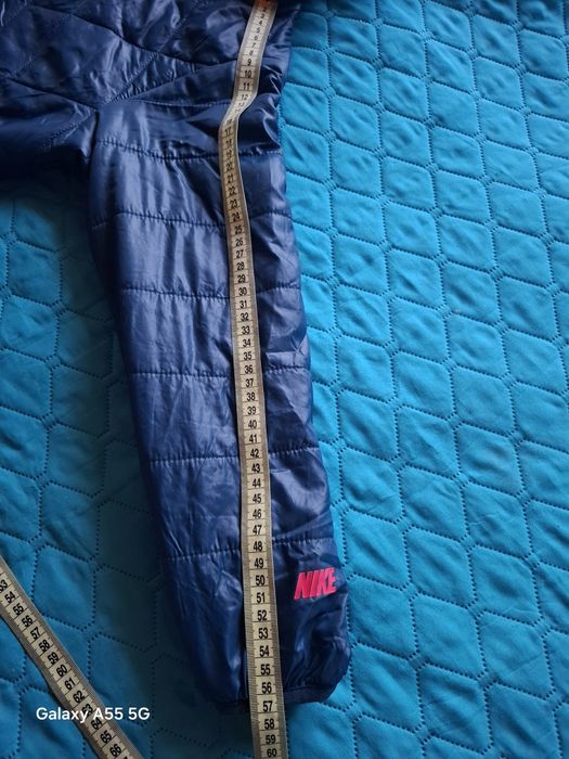 Sprzedam kurtkę przejściową dla dziewczynki nike.