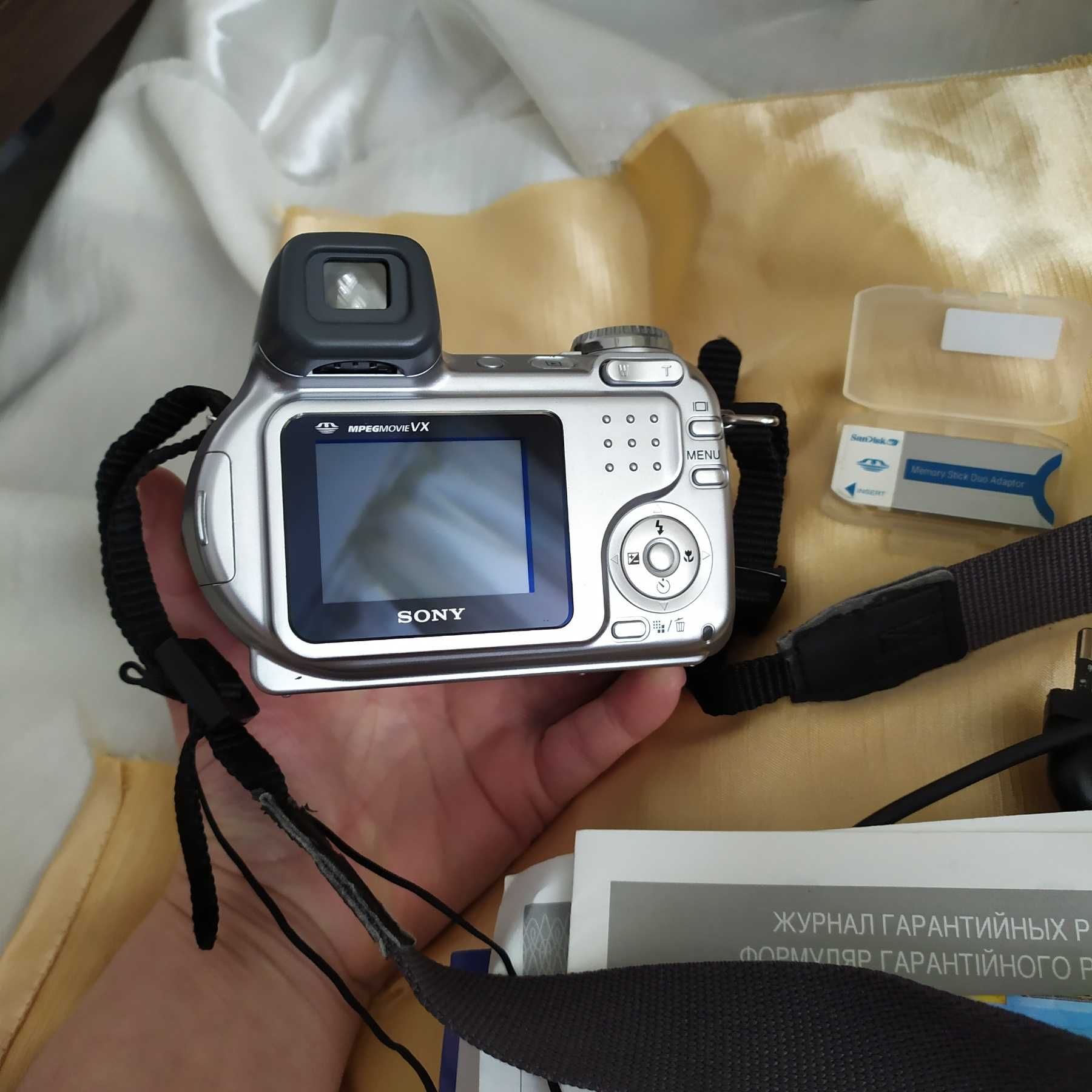 Фотоапарат Sony cyber-shot DSC-H2 Японія оригінал в комплекті