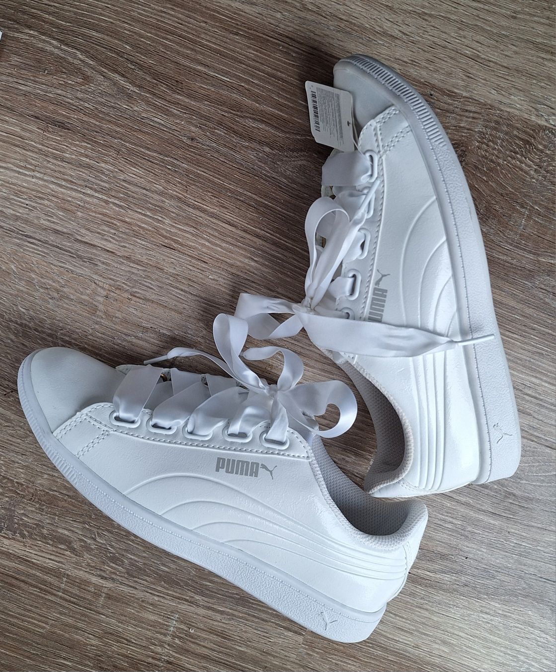 r. 38,5 NOWE sneakersy trampki PUMA Vikky v2 Ribbon P 369727 BIAŁE