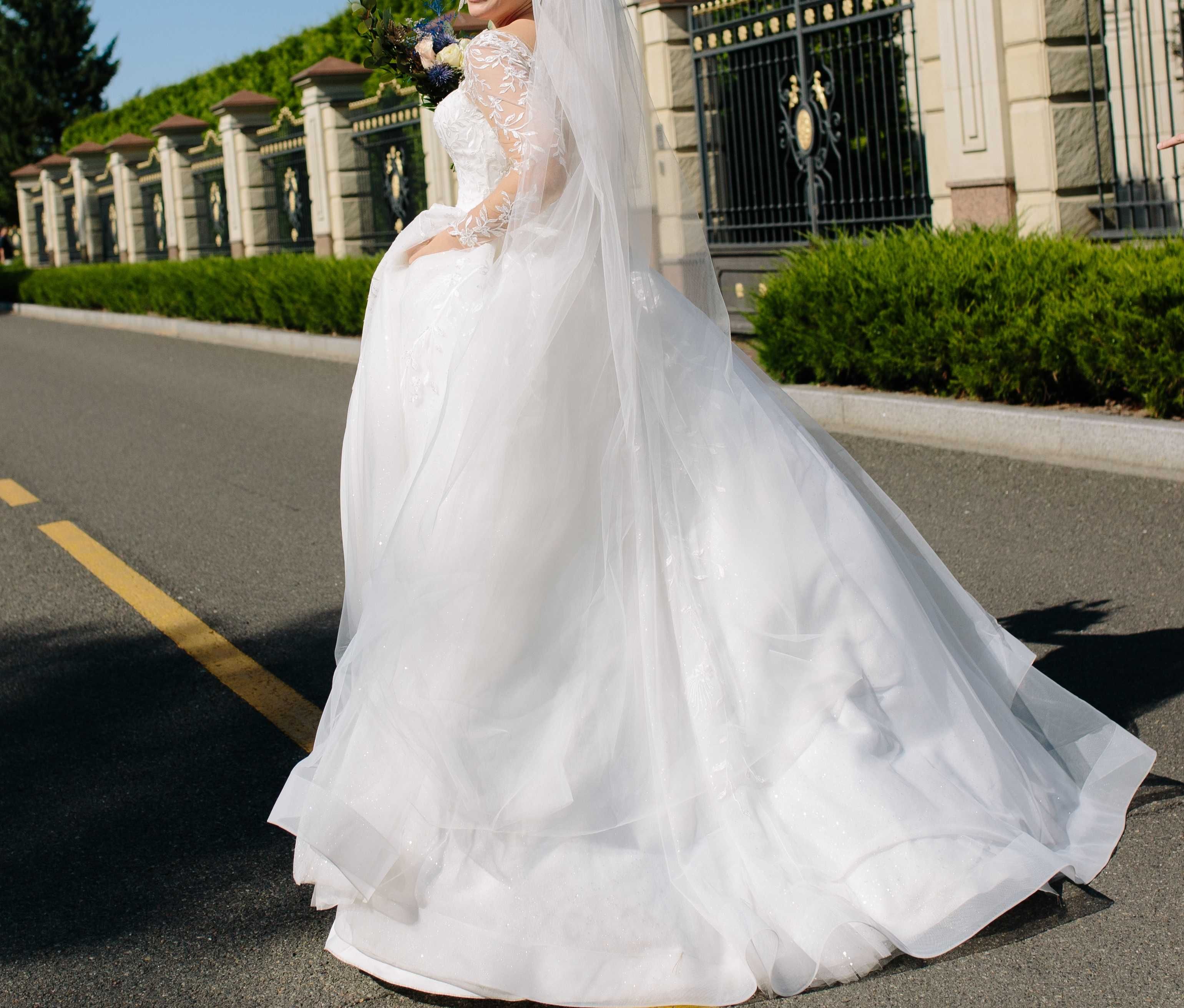 Весільна сукня Nora Naviano, Італія