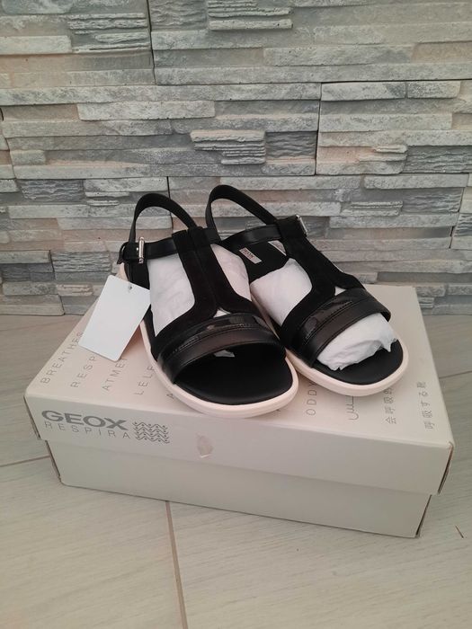 Сандалі, босоніжки Geox 35 р