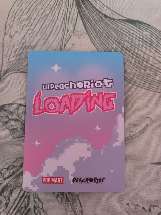 Figura Lil Peach Riot Loading Poppy Saint