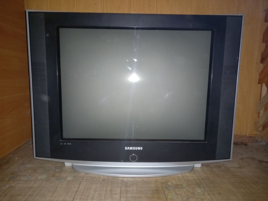 Продам телевізор