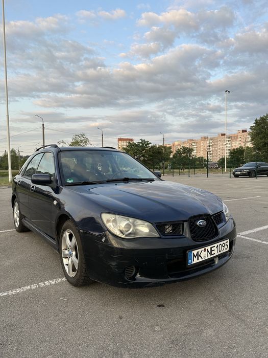 Продам машину subaru impeza 2005