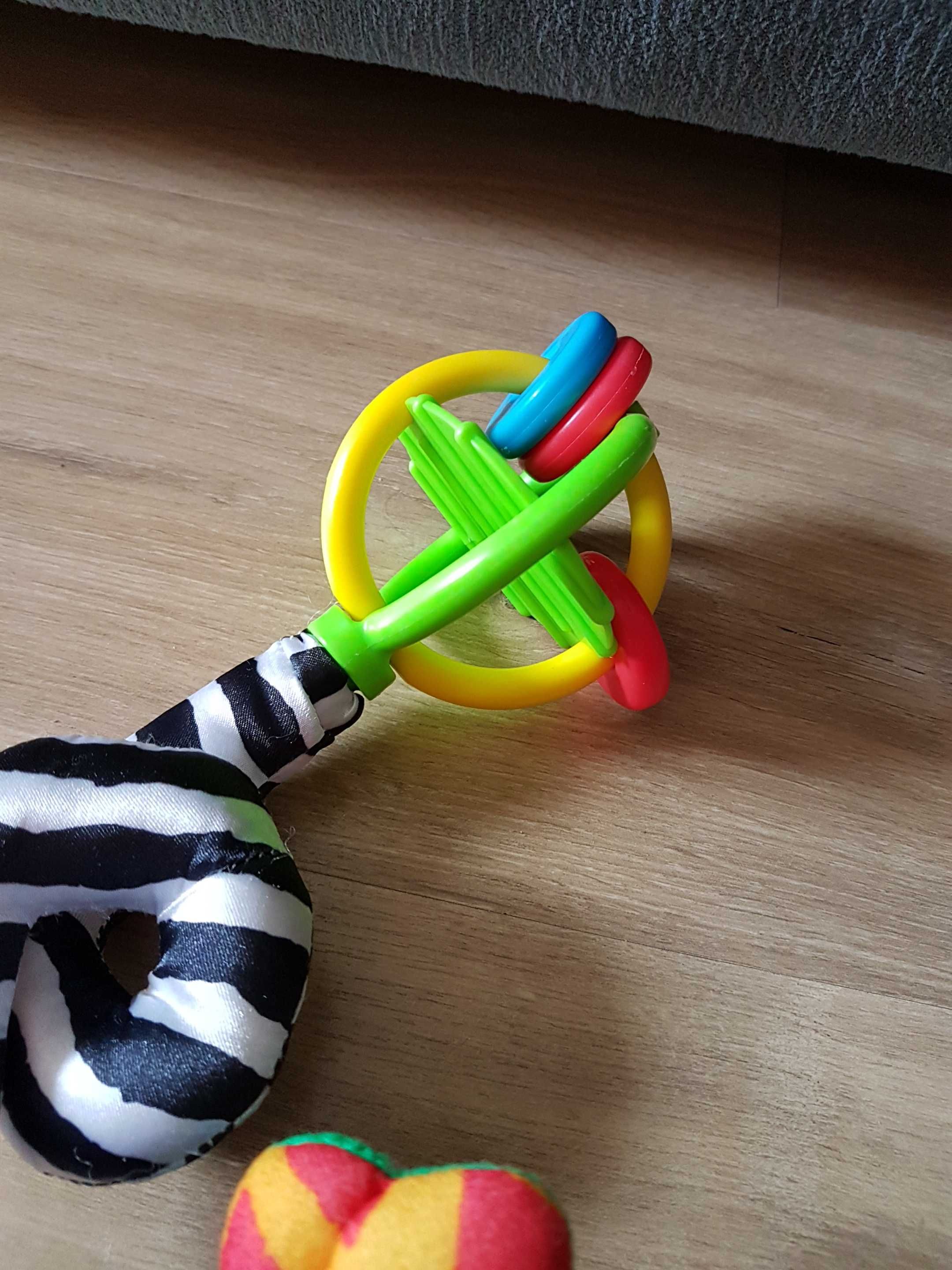 Fisher Price zawieszka do wózka łóżeczka fotelika duża małpka muzyczna