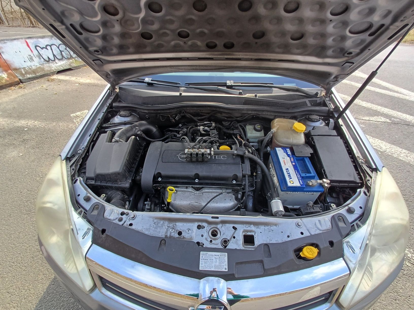 Opel Astra H 1.6 benzyna +LPG 2007 rok