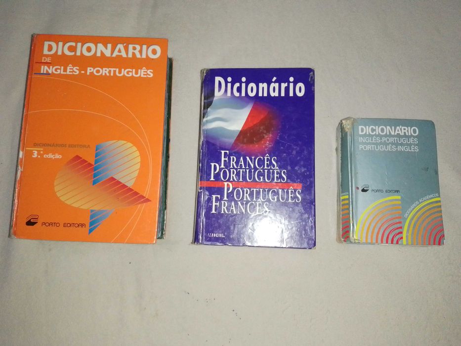 Dicionários de Língua Estrangeira