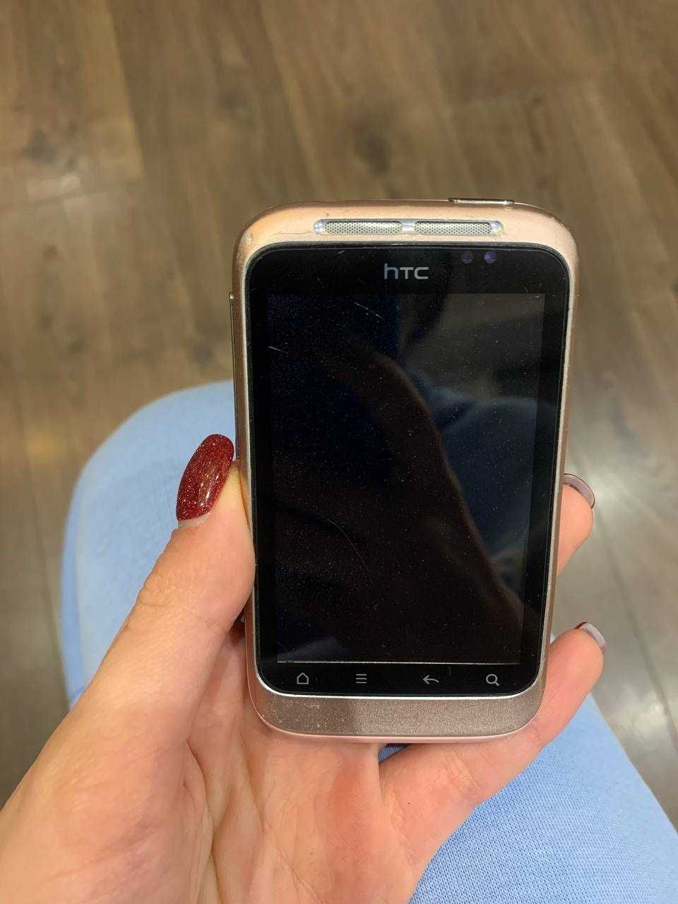 Телефон Htc для роботи чи дитини, так щоб не шкода було :)