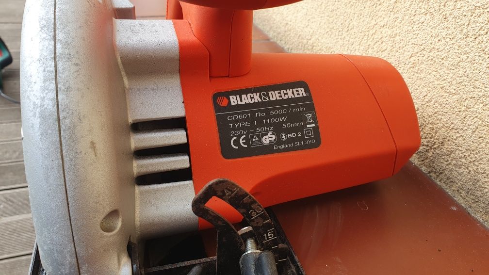 Pila tarczowa black decker