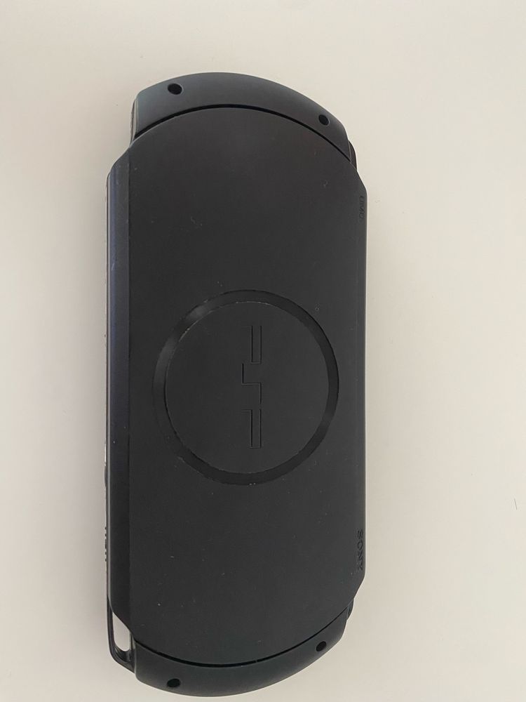 Sony PSP e 1004 street