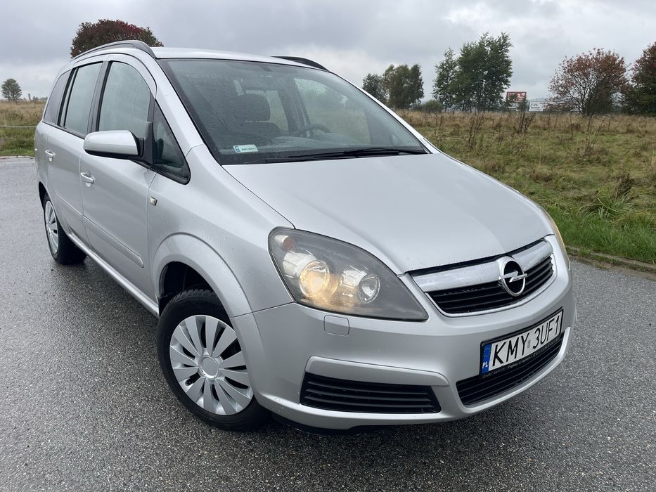 Opel Zafira 1.8b 7osobowy