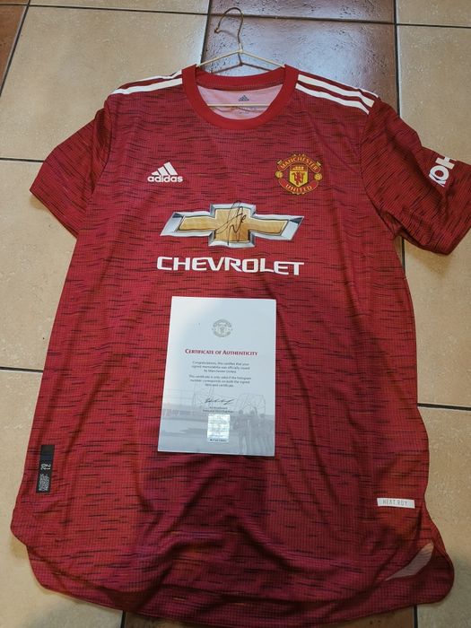 Sprzedam tanio koszulkę z autografem Paul Pogba z certyfikatem