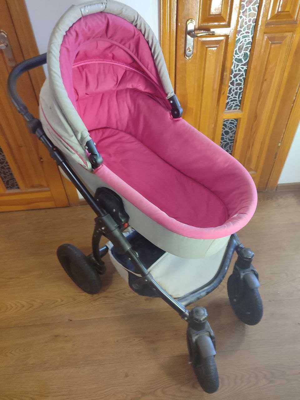 Продається дитяча коляска Zippy Sport 2 в 1