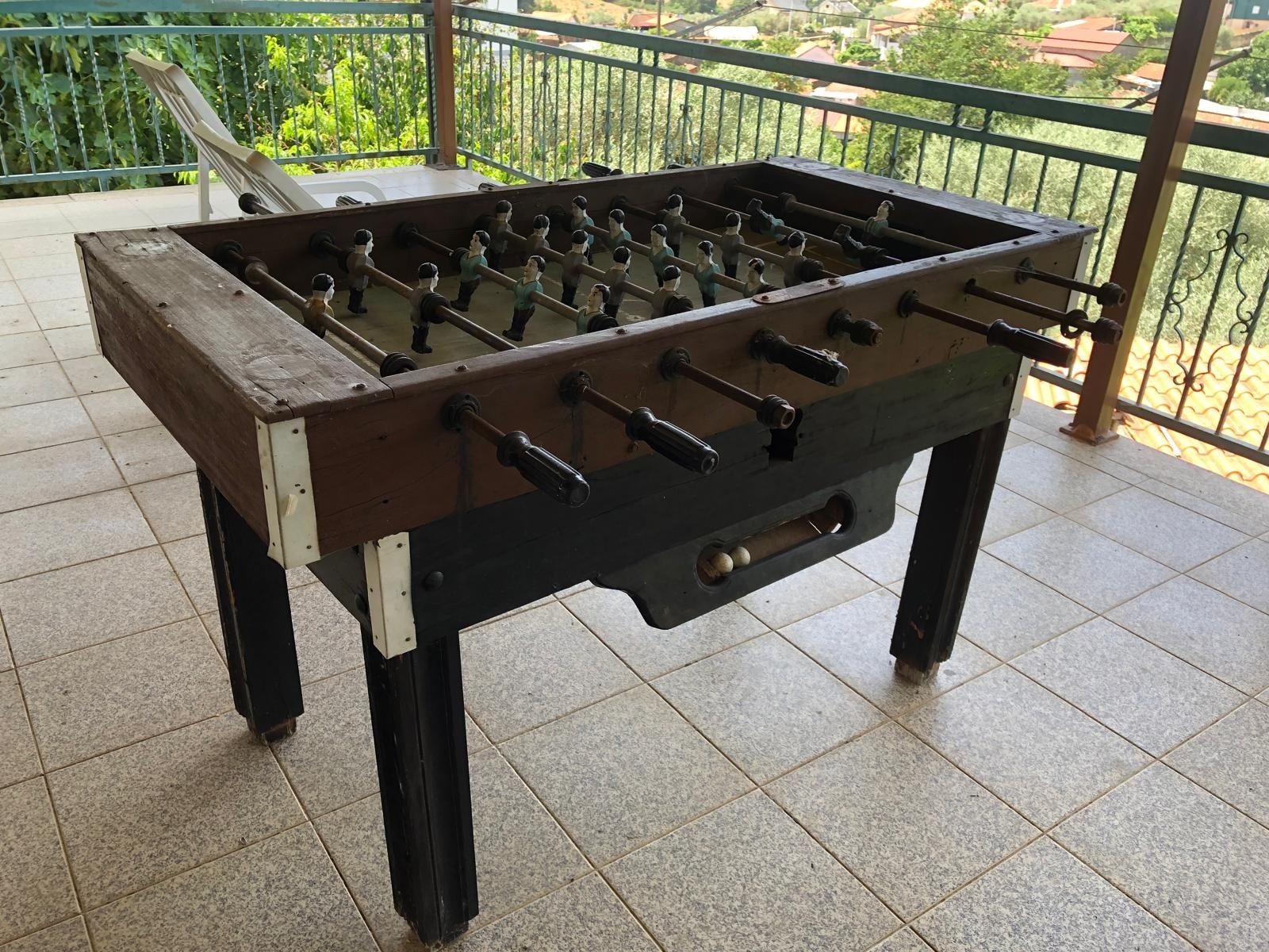 Mesa de Bilhar e Matrecos