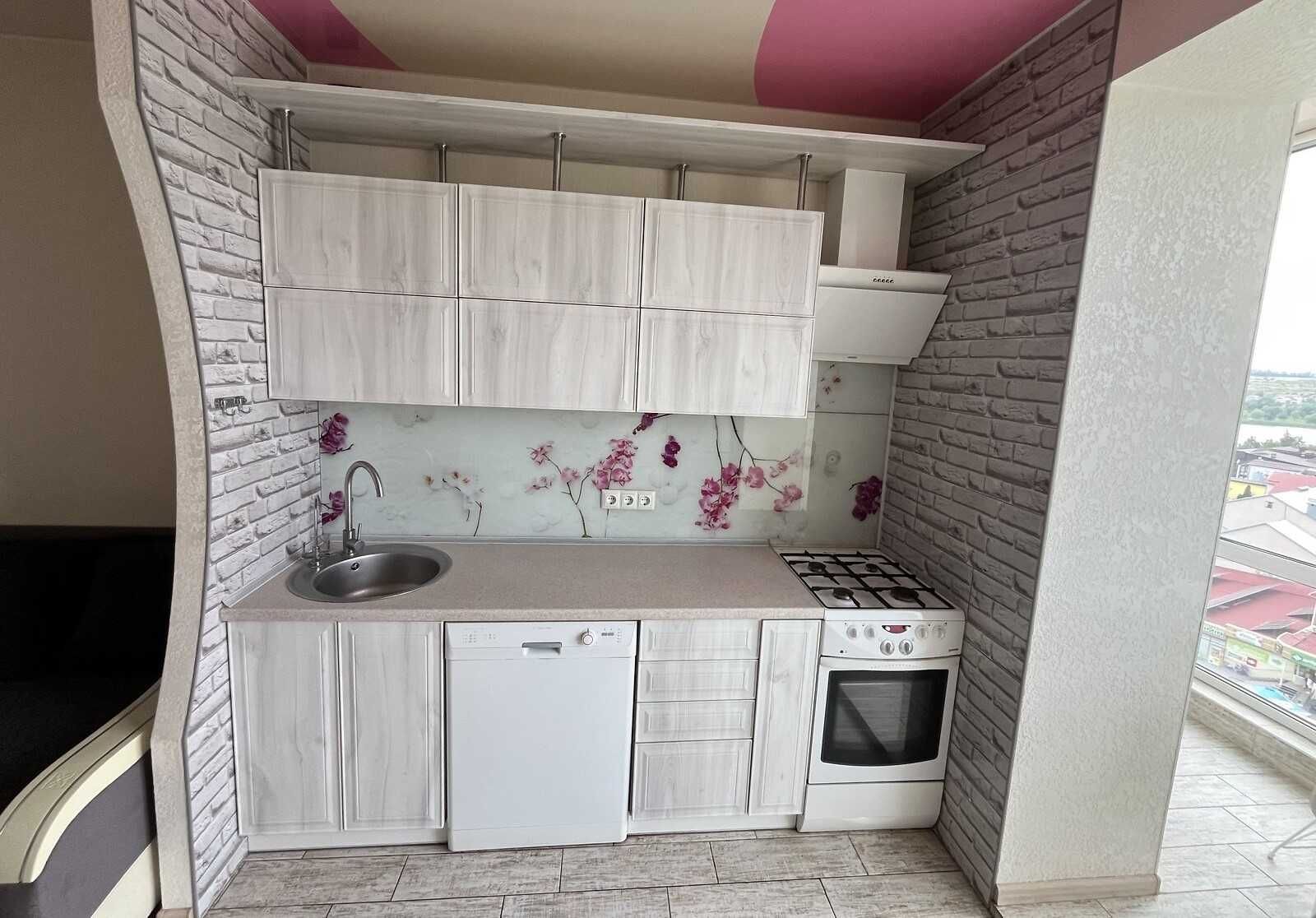 Продаж 2-кімнатної квартири в ЖК "Новий Квартал"