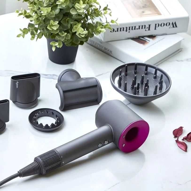 Продам Фен стайлер Dyson Super Hair Drye 5 насадок