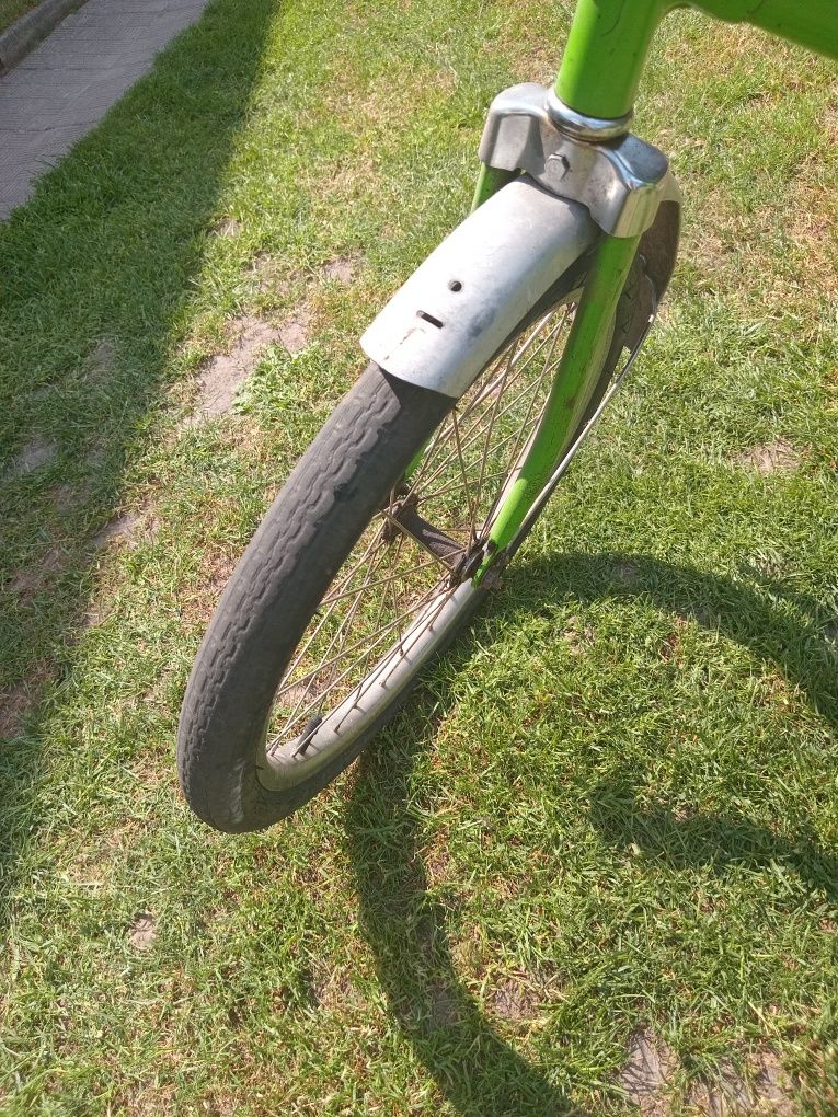 Велосипед Аист колеса 20"