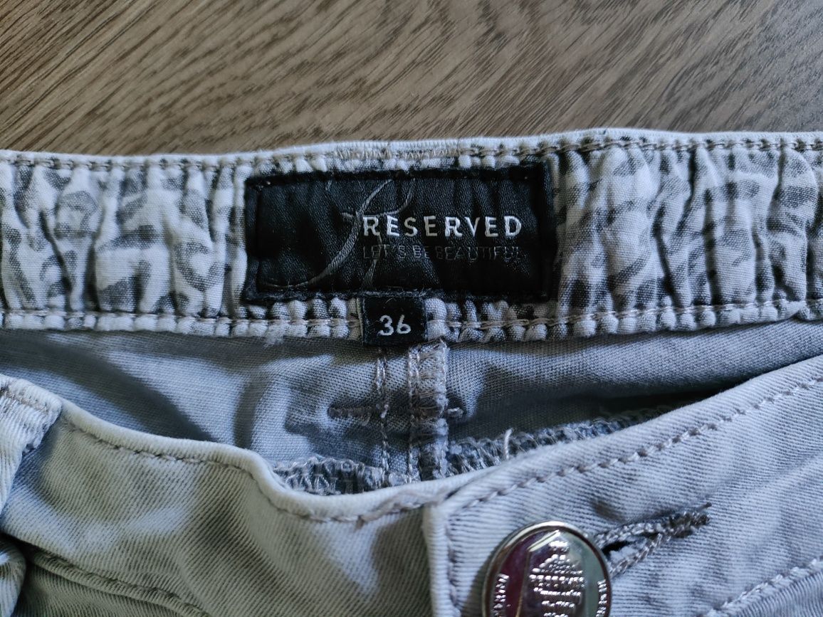 Spodenki jeansowe Reserved