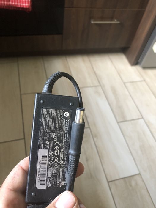 Zasilscz do laptopa hp 2133 mini  Oryginał