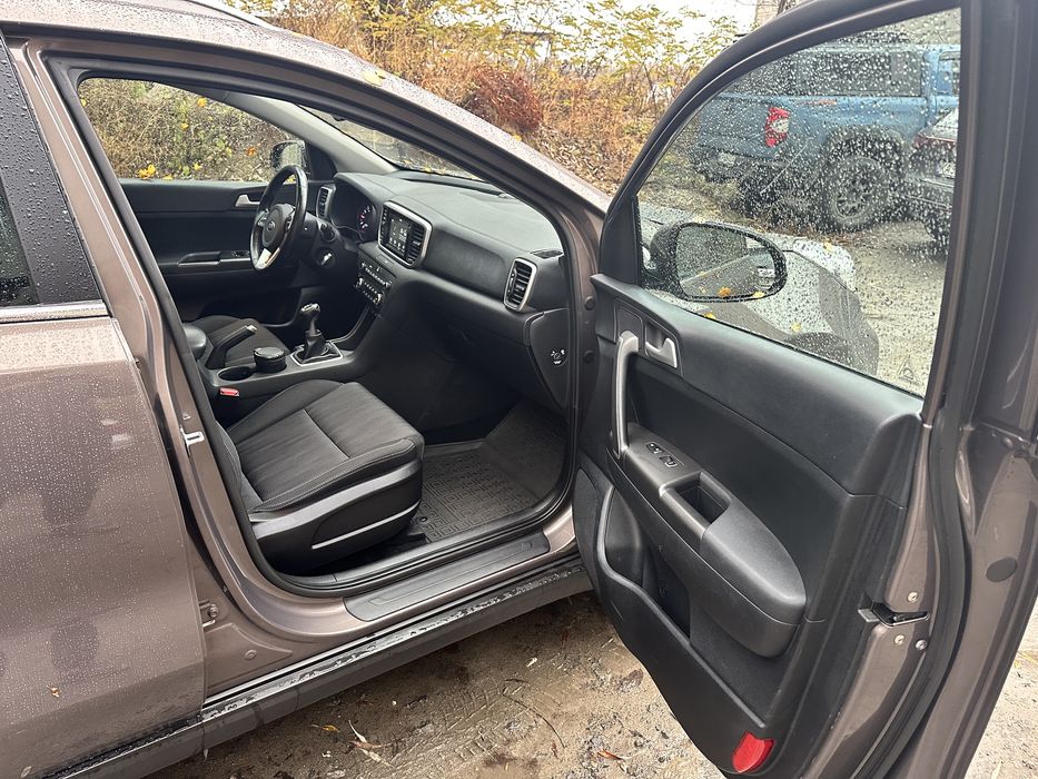 Продам Kia Sportage