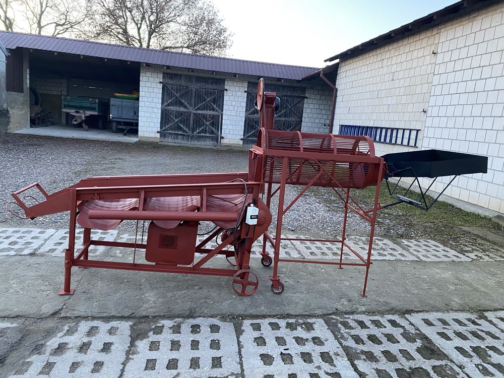 Sortownik czyszczarka do cebuli i ziemniaków