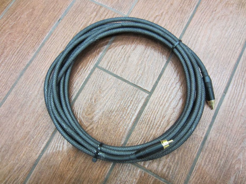 Коаксиальный кабель РК75-4-22 + RCA Amphenol ACPR-BLK