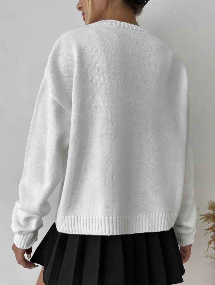 Sweter Damski w kwiaty biały r.L