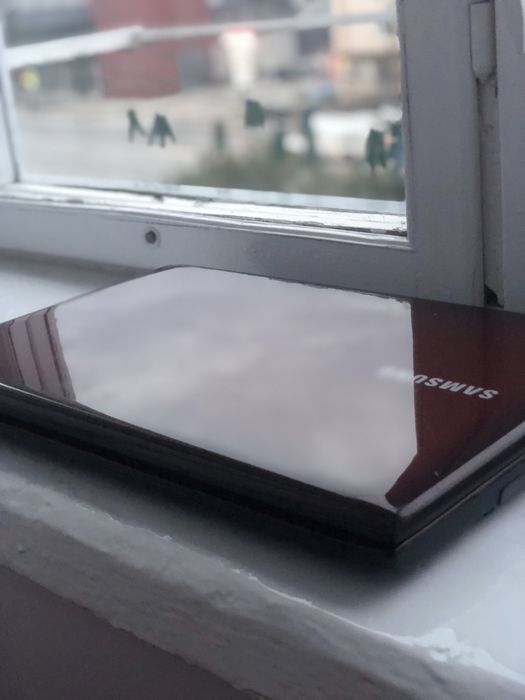 Ноутбук Samsung r780