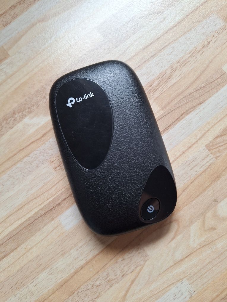 Модем 4G/3G + Wi-Fi роутер TP-Link M7200