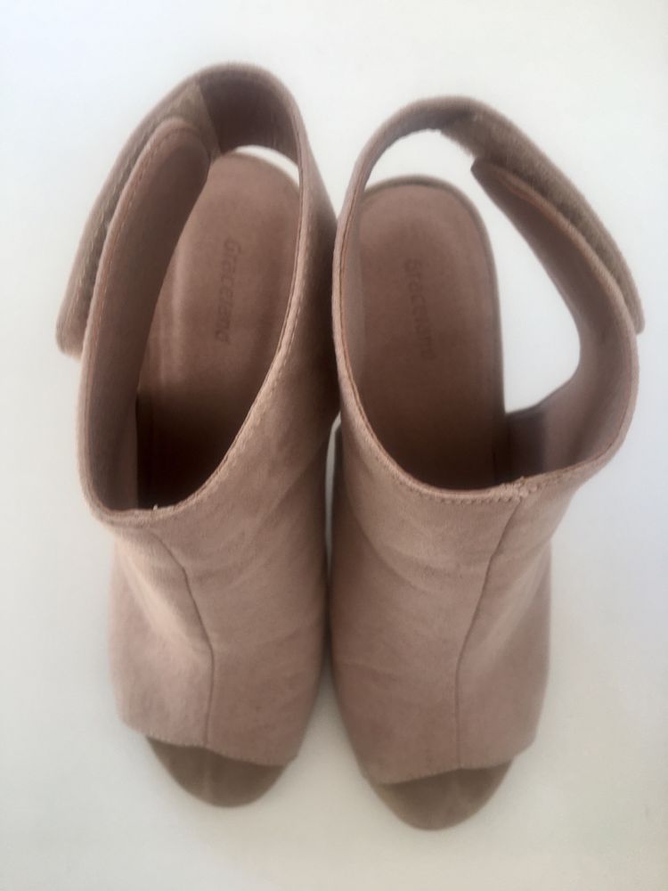 Buty sandały botki na obcasie Graceland r. 39